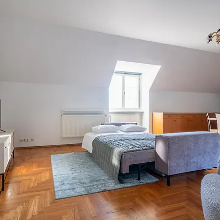 شقة Old Town - Toompea